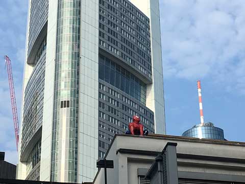 Spiderman schulpure in Frankfurt